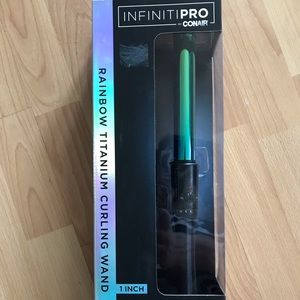 Curling wand with glove